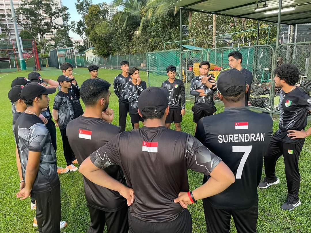 Gemaal coaching the Singapore Men’s cricket team